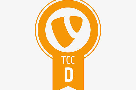 Das orange Logo eines zertifizierten Typo3-Entwicklers auf weißem Hintergrund.
